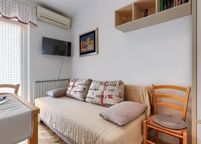 Lejlighed Alba-1 By Interhome