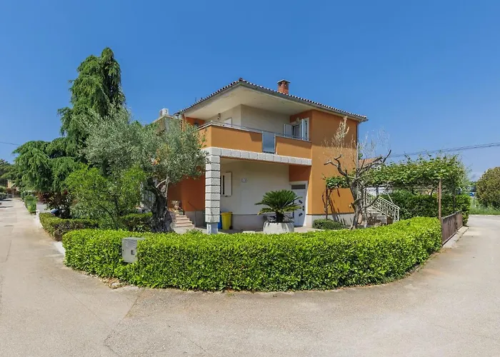 Alba-1 By Interhome *