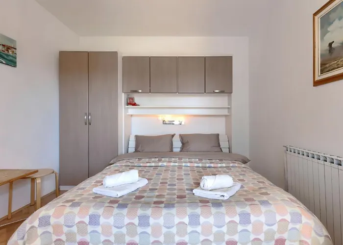 Lägenhet Alba-1 By Interhome