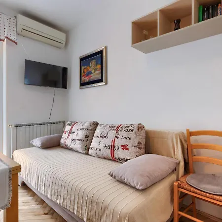 Apartment Alba-1 By Interhome