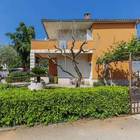 Alba-1 By Interhome * Umag